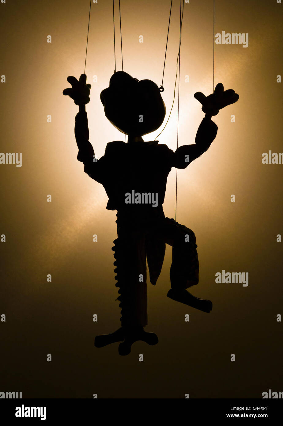 Silhouette von einem alten Pelham Frosch Marionette Stockfoto