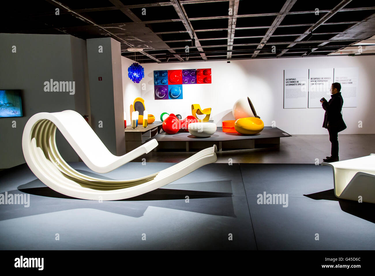 ADAM, Kunstdesign & Atomium Museum, Brüssel, Dauerausstellung Plasticariums, Gestaltung von Objekten aus den 70ern, Kunststoff Stockfoto