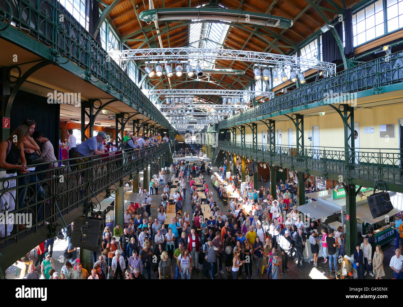 Europa Deutschland Hamburg Hamburger Fischmarkt Halle Sonntagskonzert
