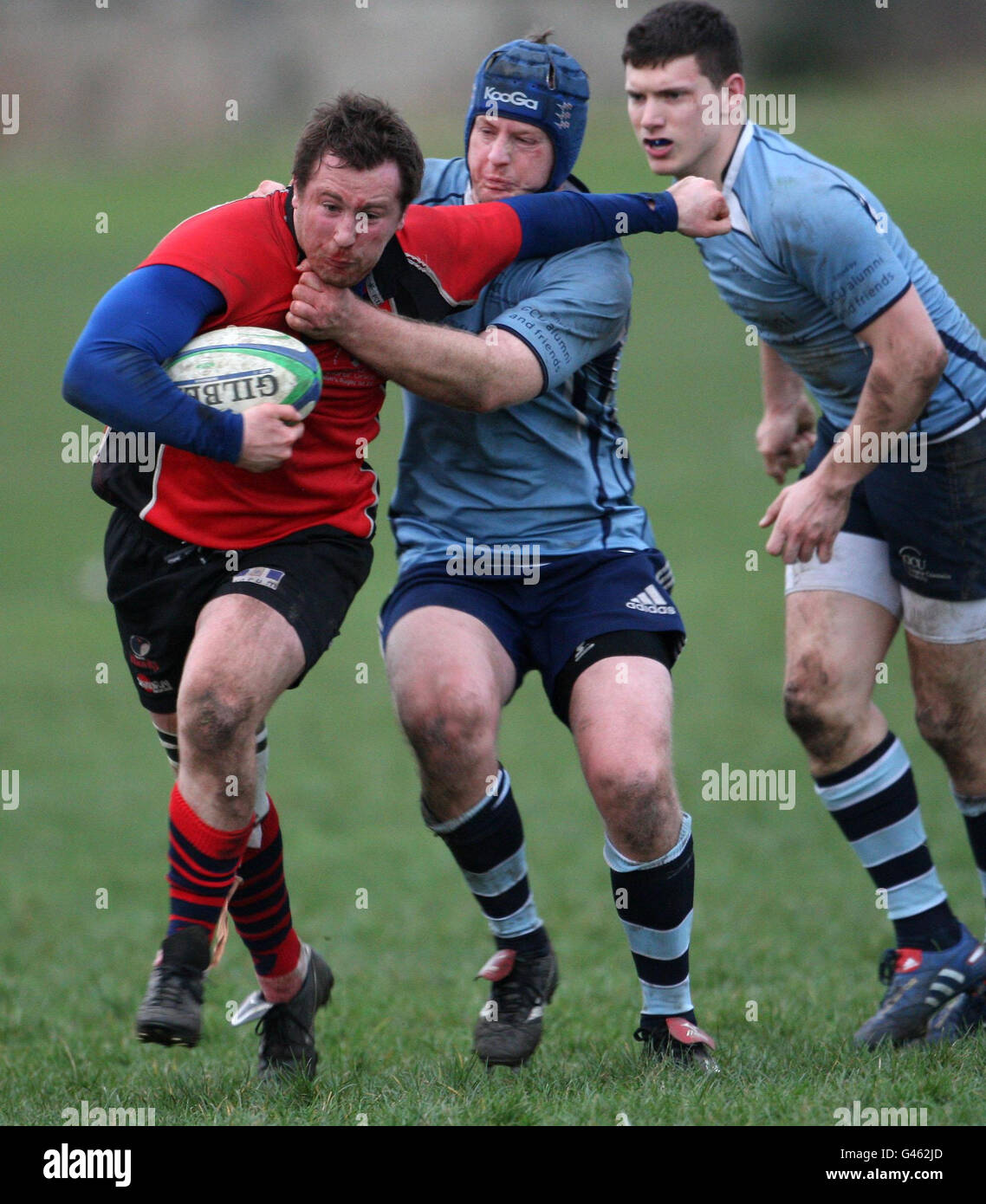 Match Action vom University Cup Finale zwischen der Dundee University und der Glasgow Caledoinian University während des Scottish Universities and Colleges Cup Finals Day im Broughton RFC, Edinburgh. Stockfoto