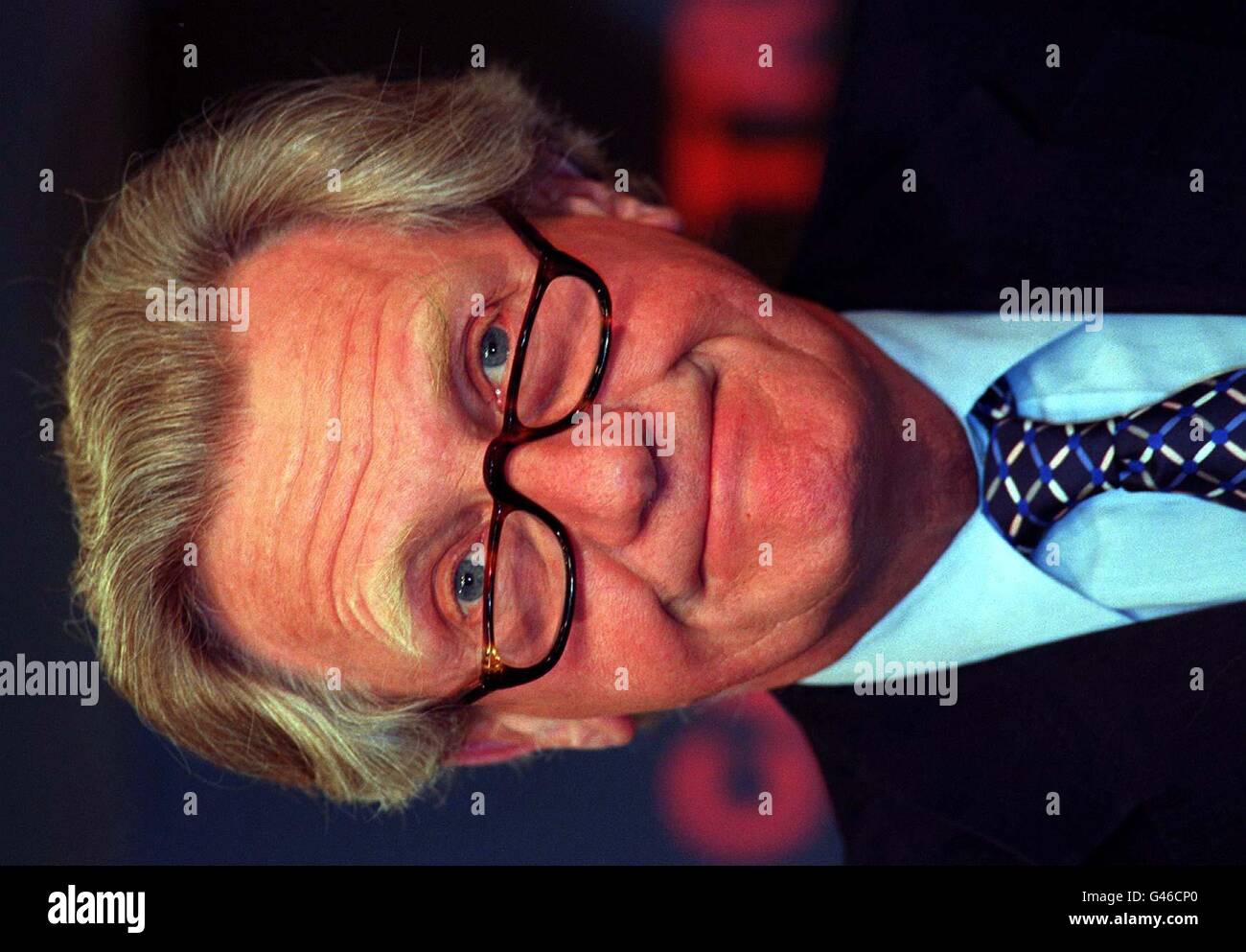 Stellvertretender Vorsitzender der Tory-Partei Michael Heseltine (d.o.b. 21/03/1933) Rede während der Parteinachrichtskonferenz im Konservativen Zentralbüro in London heute Morgen (Samstag). Foto von Michael Stephens/PA. Stockfoto