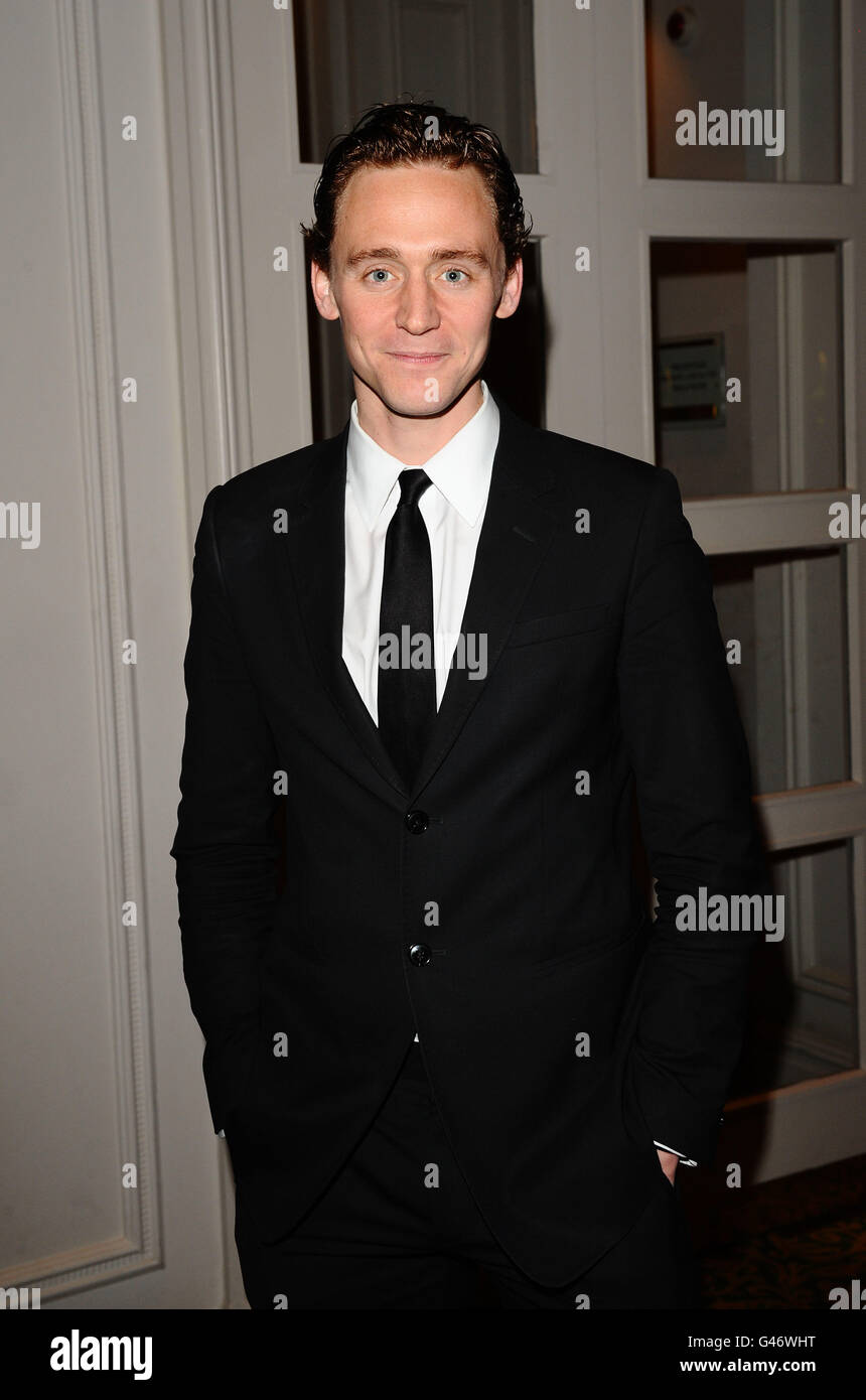 Empire Film Awards - London. Tom Hiddleston kommt bei den Empire Film Awards im Grosvenor House Hotel in London an. Stockfoto