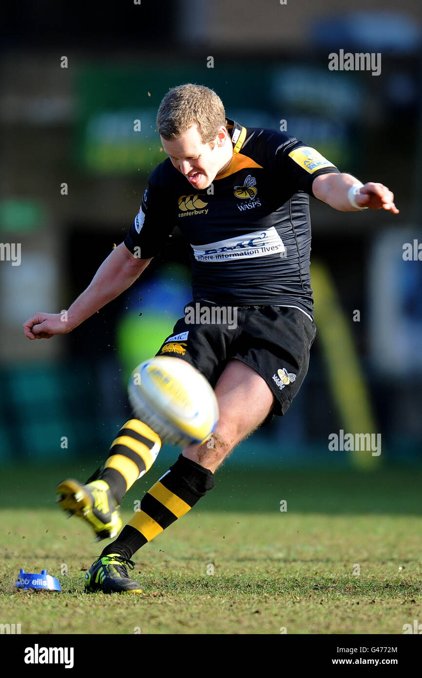 Rugby Union - Aviva Premiership - London Wasps / Sale Sharks - Adams Park. Dave Walder, Londoner Wespen Stockfoto