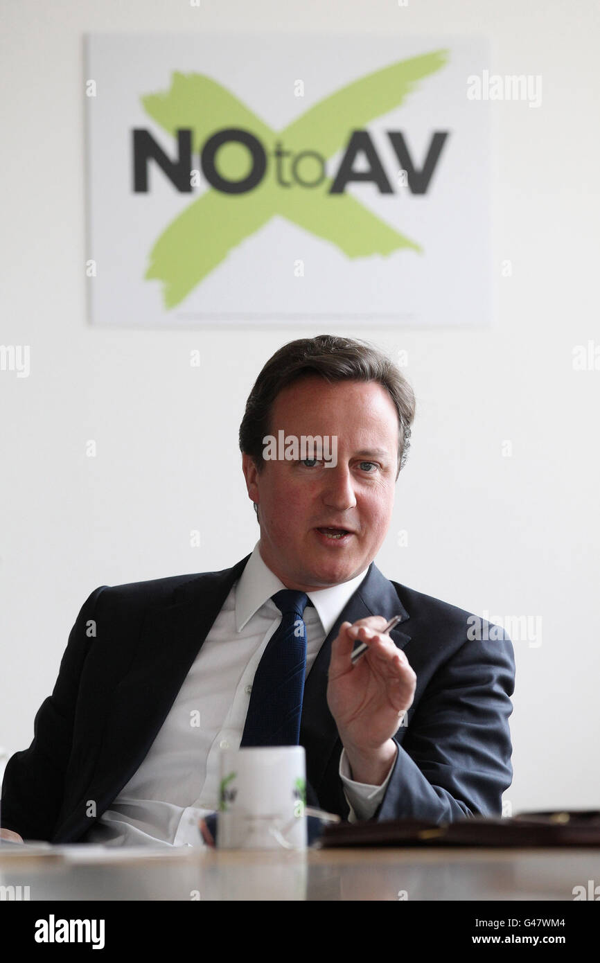 Premierminister David Cameron, bevor er eine Rede gegen eine vorgeschlagene Änderung des britischen Wahlsystems in London hielt. Stockfoto