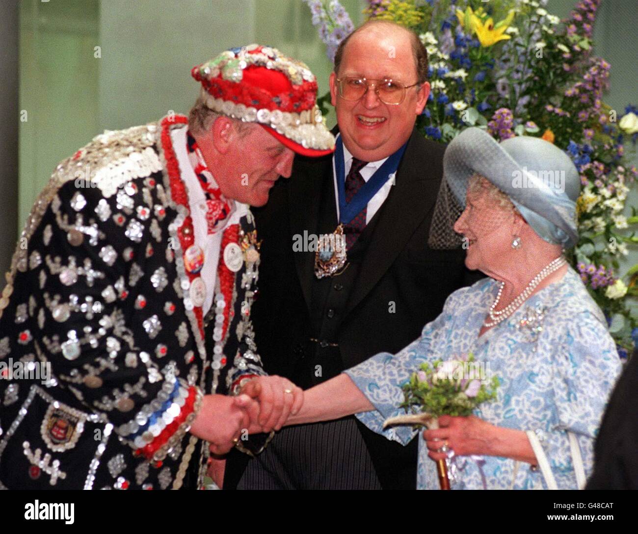 ROYAL Queen Mum/Pearly King Stockfoto