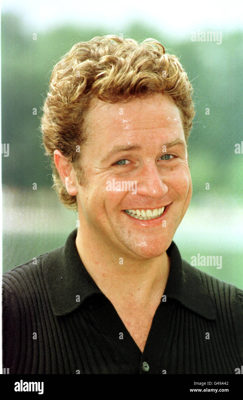 Michael Ball bei der Vorstellung der Proms im Park im Londoner Hyde Park. Neuauflage 20.07.98 zu seinem 36. Geburtstag am Montag, 27. Juli 1998. Stockfoto