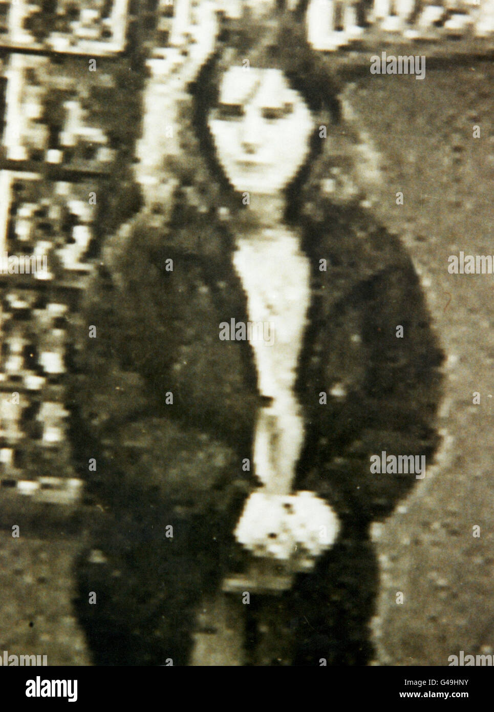 PA NACHRICHT FOTO 01.04.95 VIDEOBILD VON TRACEY MARTENS ENTFÜHRT UND ZU TODE VERBRANNT WURDE AM 23. DEZEMBER. DETEKTIVE SIND AUF DER SUCHE NACH ZWEI JUNGE SCHWARZE MÄNNER, DIE GLAUBEN, SIE IN BIRMINGHAM ENTFÜHRT VOR DER FAHRT ZUM CONGLETON, CHESHIRE, WO SIE IHR GETÖTET, Stockfoto