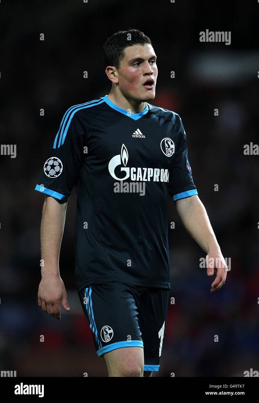 Fußball - UEFA Champions League - Halbfinale - zweite Etappe - Manchester United gegen FC Schalke 04 - Old Trafford. Kyriakos Papadopoulos, Schalke 04 Stockfoto