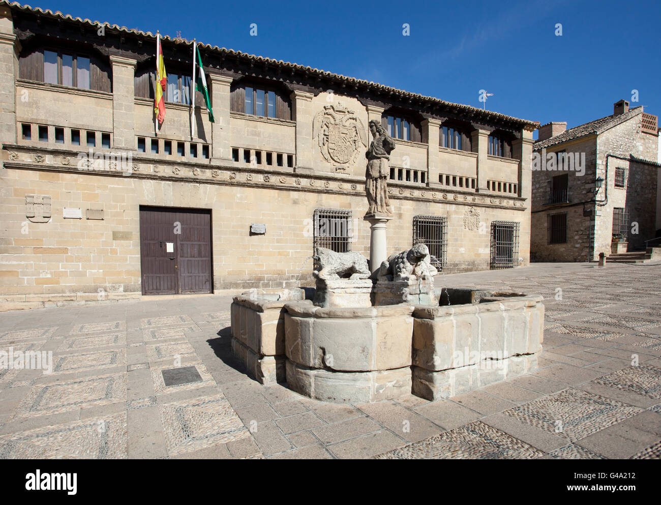 Na ja, Casa Antiguas Carnicerias, Plaza del Popolo, Baeza, Andalusien, Spanien, Europa Stockfoto