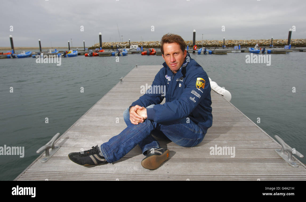 Ben Ainslie, britischer Olympiasieger im Segelsport, bei der Weymouth and Portland National Sailing Academy, dem Veranstaltungsort der Olympischen Spiele 2012 in London. Stockfoto