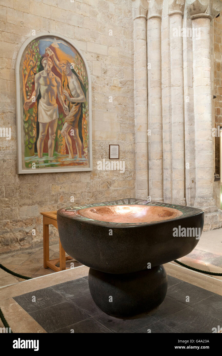 Das Baptisterium und Taufe Schriftart in Chichester Cathedral, Chichester, West Sussex, England, Vereinigtes Königreich, Europa Stockfoto