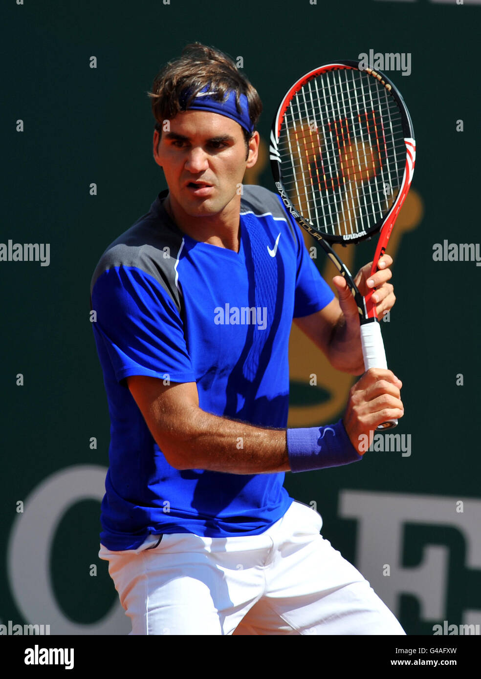 Tennis - Monte-Carlo Rolex Masters 2011 - Tag Fünf - Monte-Carlo Country Club. Roger Federer, Schweiz Stockfoto