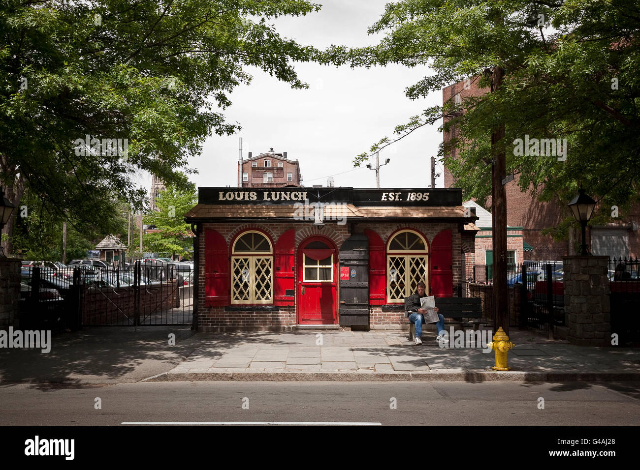 Louis Mittagessen Hamburger gemeinsame in New Haven, CT, USA, 26. Mai 2009. Stockfoto