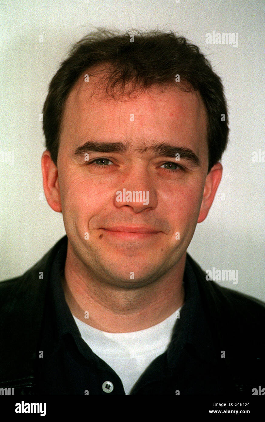 PA NEWS PHOTO 18/3/98 SCHAUSPIELER TODD CARTY, DER MARK FOWLER IM BBC-FERNSEHDRAMA 'EASTENDERS' BEIM START DER BBC FRÜHJAHR- UND SOMMERSAISON spielt 04/07/02 : Es wurde am Mittwoch, den 3. Juli, angekündigt, dass der Schauspieler nach 12 Jahren aus der Serie gestrichen werden soll Stockfoto