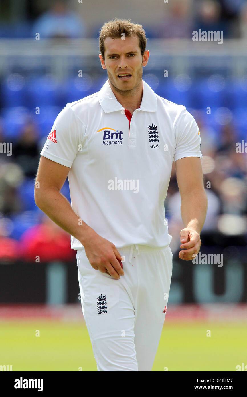 Cricket - npower First Test - Tag zwei - England / Sri Lanka - SWALEC Stadium. Chris Tremlett aus England Stockfoto