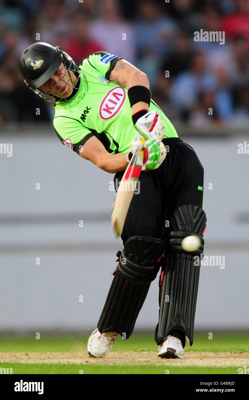 Cricket - Freunde Leben Twenty20 - Süd Gruppe - Surrey Löwen V Gloucestershire Gladiatoren - das Kia Oval Stockfoto