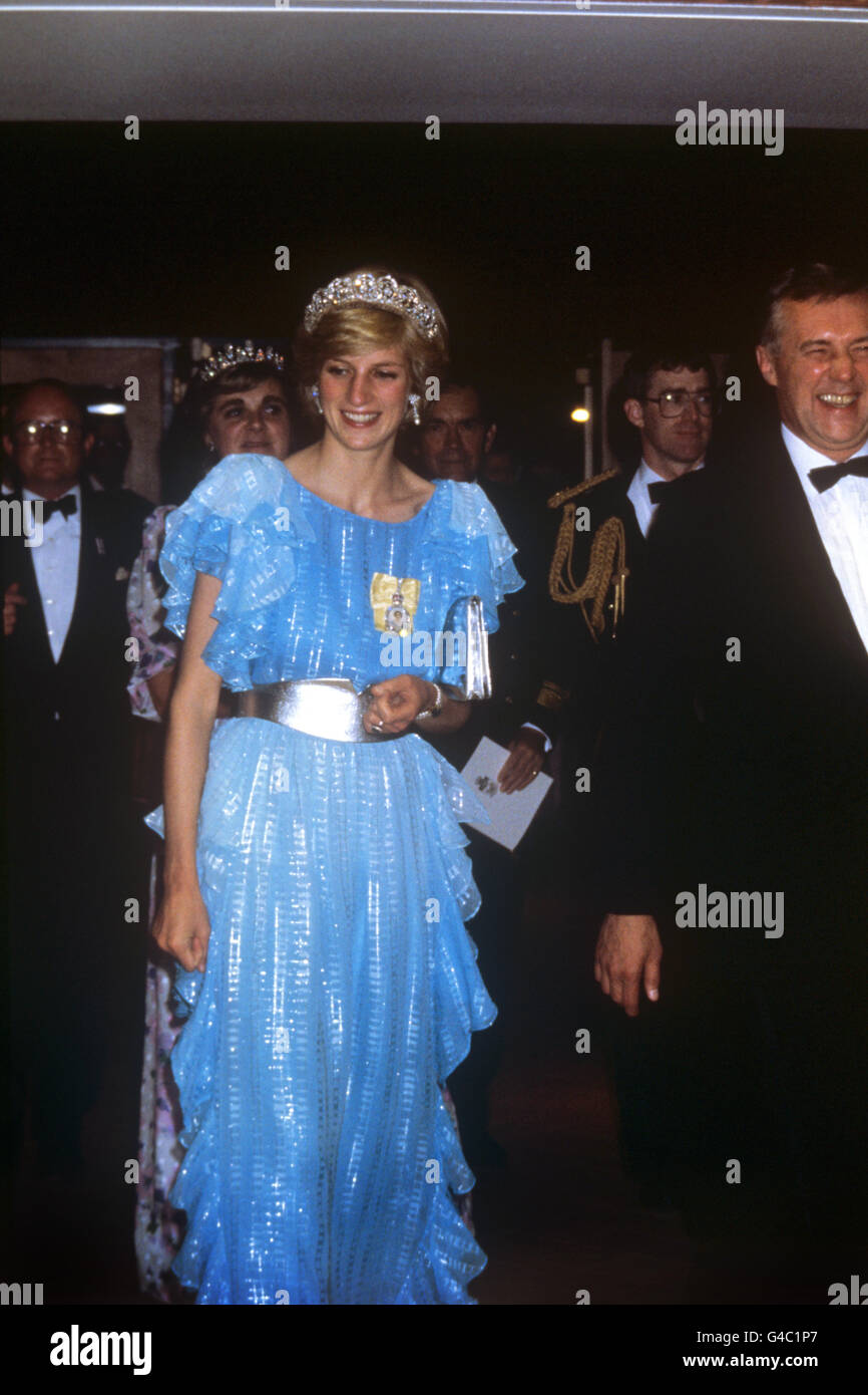 Die Prinzessin von Wales bei ihrer Ankunft zu einem Staatsessen in Halifax, Nova Scotia. Stockfoto