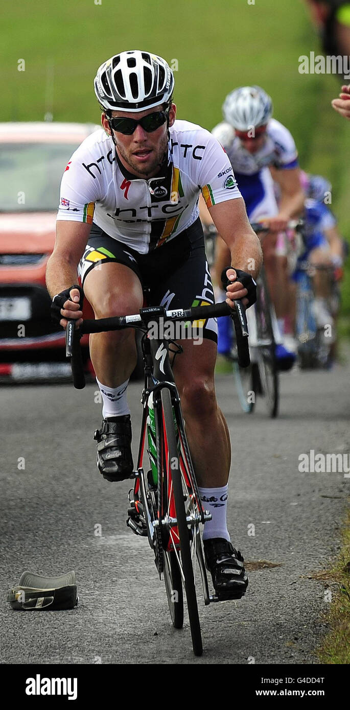 Mark Cavendish jagt die Spitzengruppe während der nationalen Elite Road Race Meisterschaften der Herren in Stamfordham. Stockfoto
