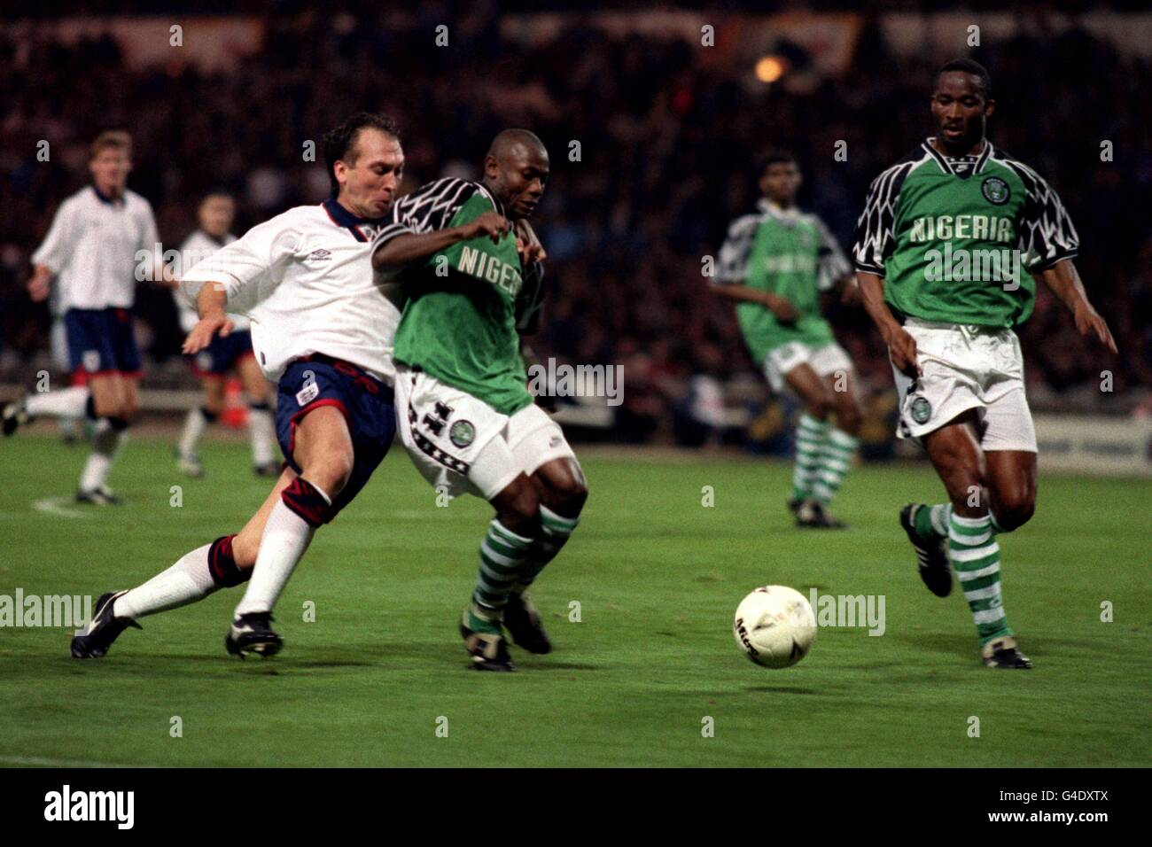 L-R: DAVID PLATT, ENGLAND. EMMANUEL AMUNIKE, NIGERIA Stockfoto