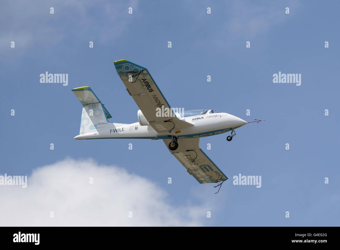 Der Airbus E-Lüfter ist ein Prototyp elektrische Flugzeuge von Airbus Group demonstriert auf der Farnborough Airshow entwickelt. Stockfoto