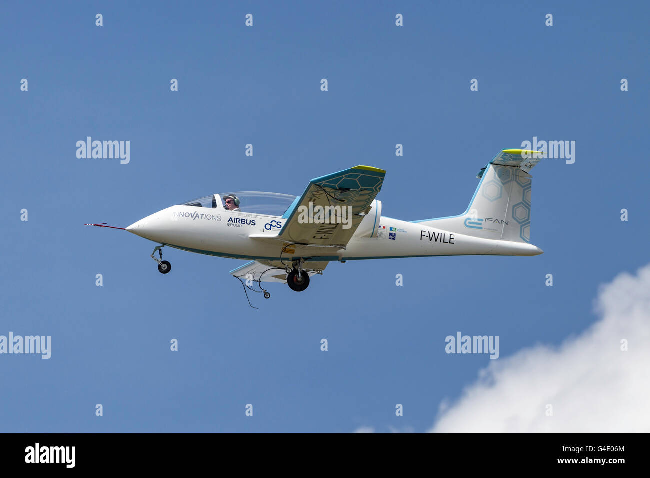 Der Airbus E-Lüfter ist ein Prototyp elektrische Flugzeuge von Airbus Group demonstriert auf der Farnborough Airshow entwickelt. Stockfoto