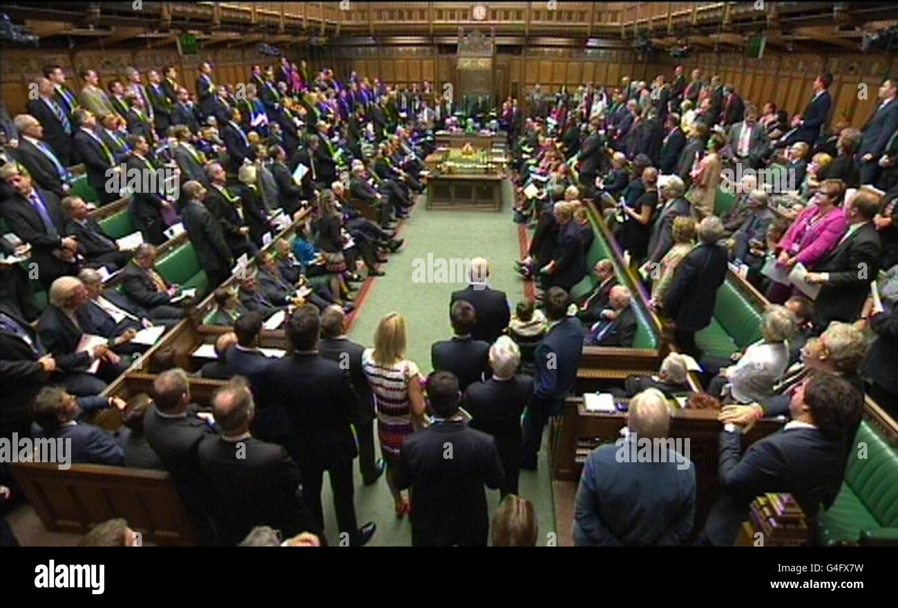 Störungen in ganz Großbritannien. Abgeordnete im Unterhaus im Zentrum von London für die Debatte über die jüngsten Unruhen in England. Stockfoto