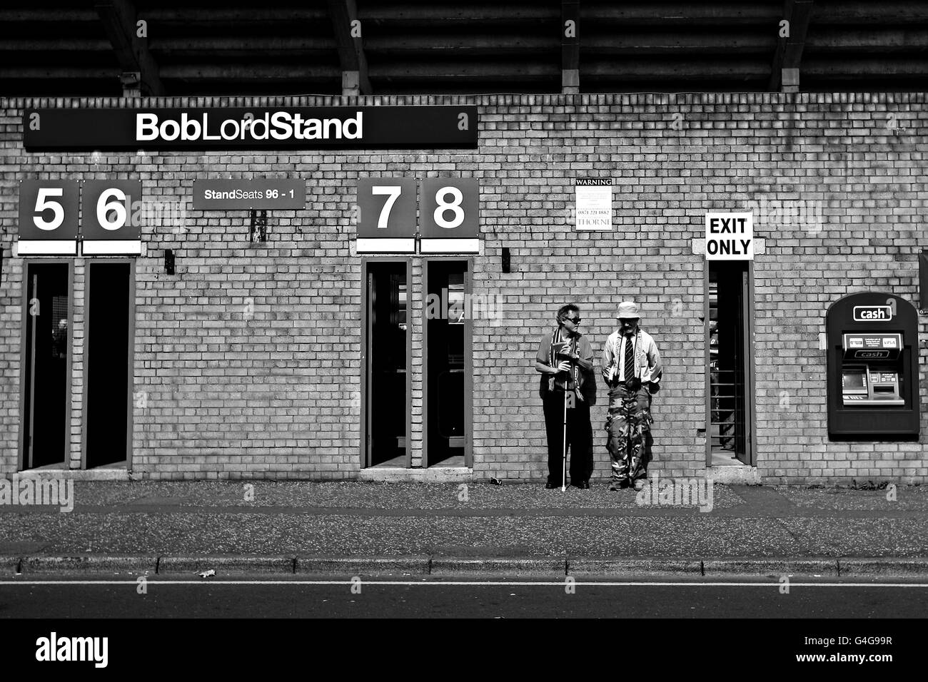 Fußball - Npower Football League Championship - Burnley gegen Cardiff City - Turf Moor Stockfoto