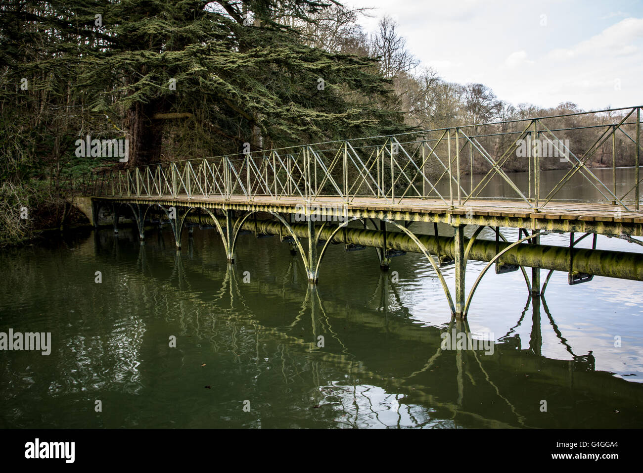 Zugangsbrücke im Blenheim Palace bei Woodstock in Oxfordshire Stockfoto