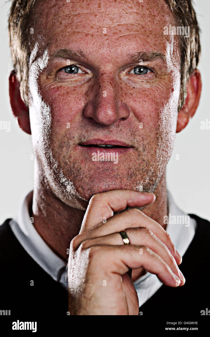 Fußball - Football League Managers Feature - Galpharm Stadium. Simon Grayson, Manager von Leeds United Stockfoto