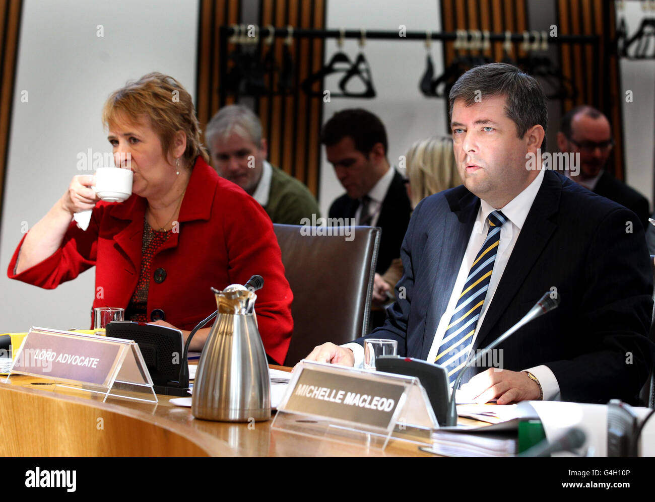 Offensive Verhalten bei Fußball und bedrohliche Communications Bill Stockfoto