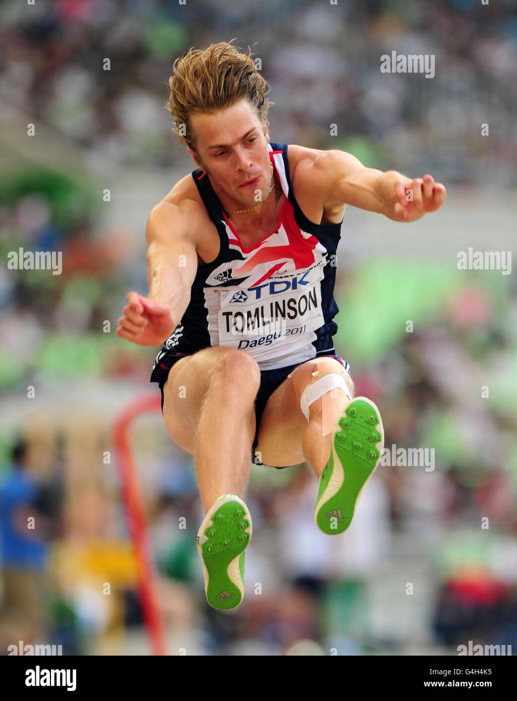 Der britische Chris Tomlinson qualifiziert sich am sechsten Tag der IAAF-Leichtathletik-Weltmeisterschaften im Daegu-Stadion in Daegu, Südkorea, für den Long Jump der Männer. Stockfoto