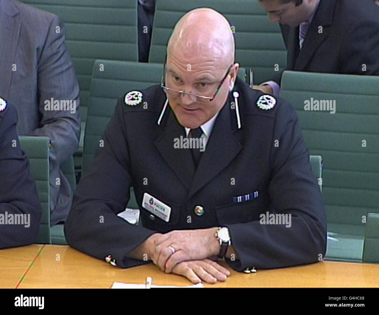 Paul Broadbent, stellvertretender Polizeichef von Nottinghamshire, trat vor dem Ausschuss für Inneres im Unterhaus im Zentrum von London auf, wo er Fragen zur Polizei bezüglich der jüngsten Unruhen beantwortete. Stockfoto