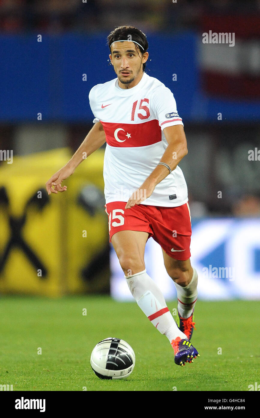 Fußball - UEFA Euro 2012 - Qualifikation - Gruppe A - Österreich - Türkei - Ernst Happel Stadion. Mehmet Topal, Türkei Stockfoto