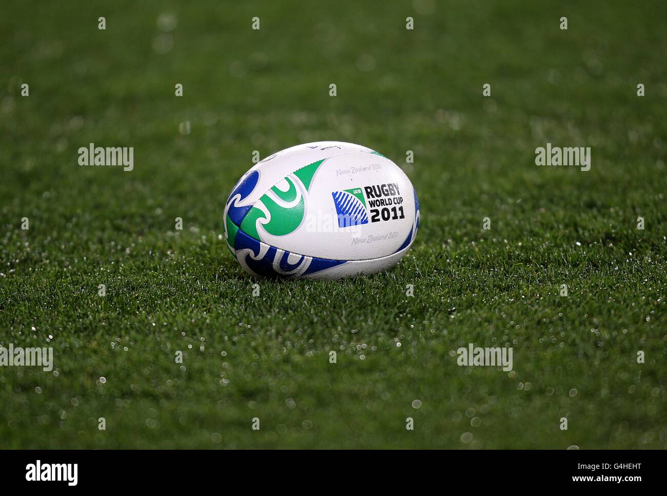 Rugby Union - IRB Rugby World Cup 2011 - Pool C - Australien / Irland - Eden Park. Der offizielle Matchball der Rugby-Weltmeisterschaft 2011 Stockfoto