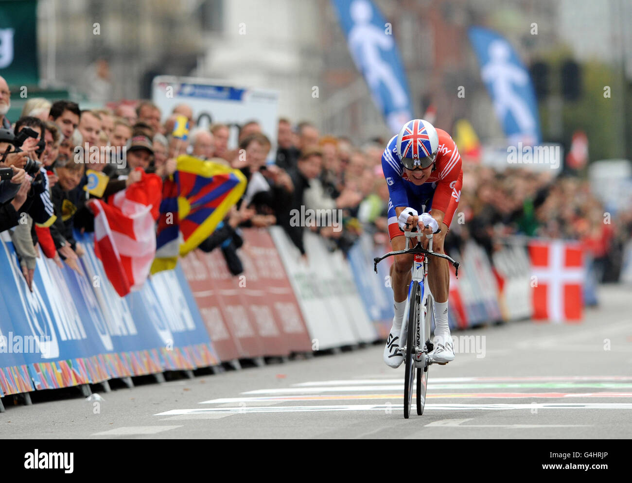 Der Großbritanniens Bradley Wiggins während des Männer-Elite-Zeitfahrens am dritten Tag der UCI Road Race World Championships in Kopenhagen. Stockfoto
