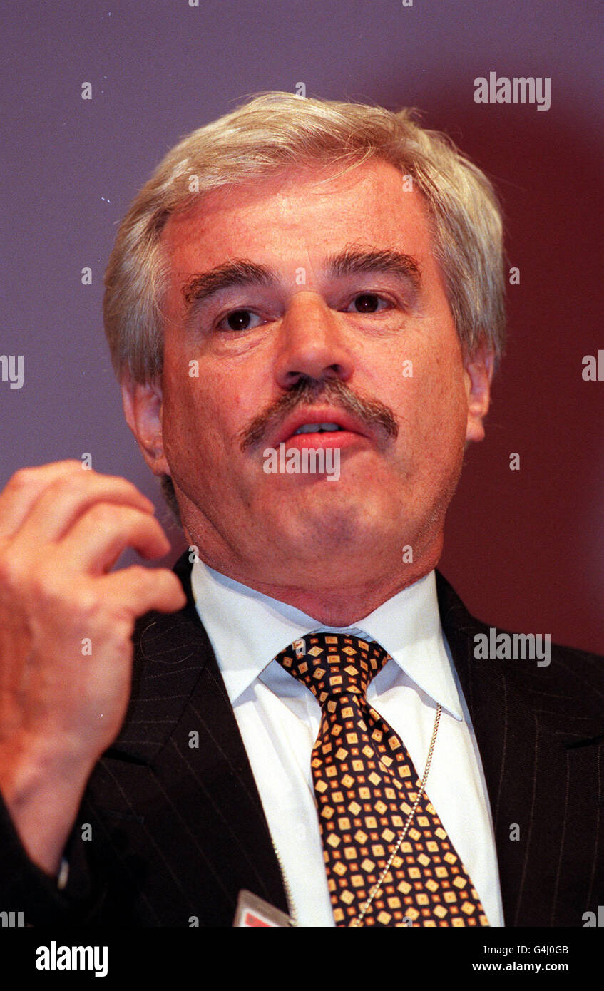 Lord Whitty, Larry Whitty, ehemaliger Generalsekretär der Labour Party