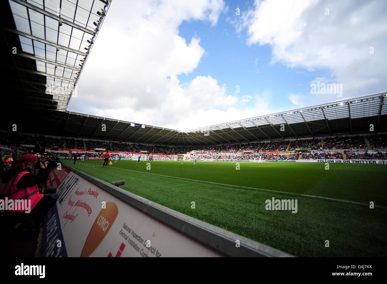 Fußball - Barclays Premier League - Swansea City / West Bromwich Albion - Liberty Stadium. Eine allgemeine Sicht auf das Spiel zwischen Swansea City und West Bromwich Albion im Liberty Stadium Stockfoto