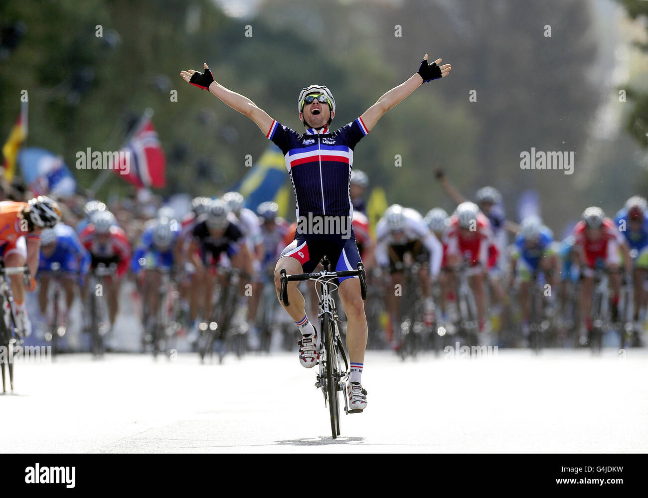 Der französische Pierre Henri Lecuisinier gewinnt am sechsten Tag der UCI Road Race World Championships in Kopenhagen das Junior Road Race der Herren. Stockfoto