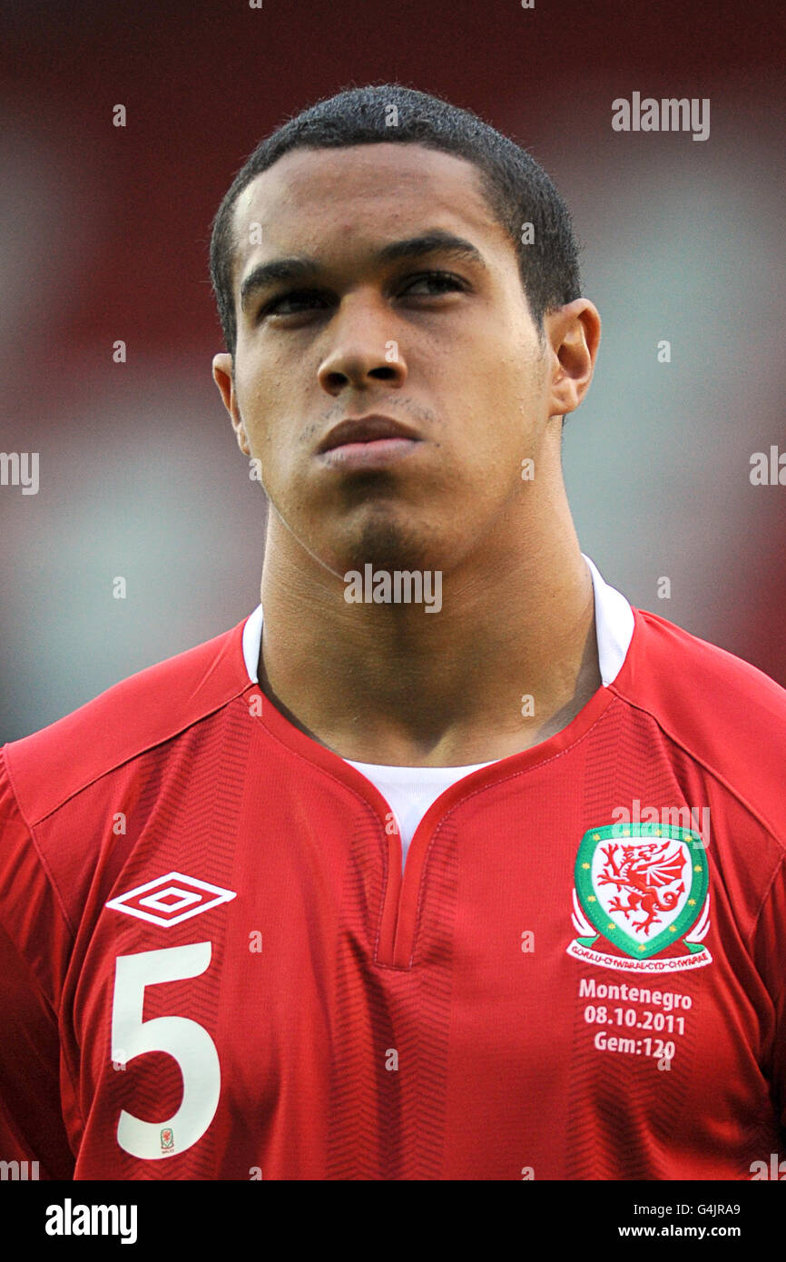 Fußball - UEFA unter 21 EURO 2013 - Wales gegen Montenegro - die Pferderennbahn. Troy Brown, Wales Stockfoto