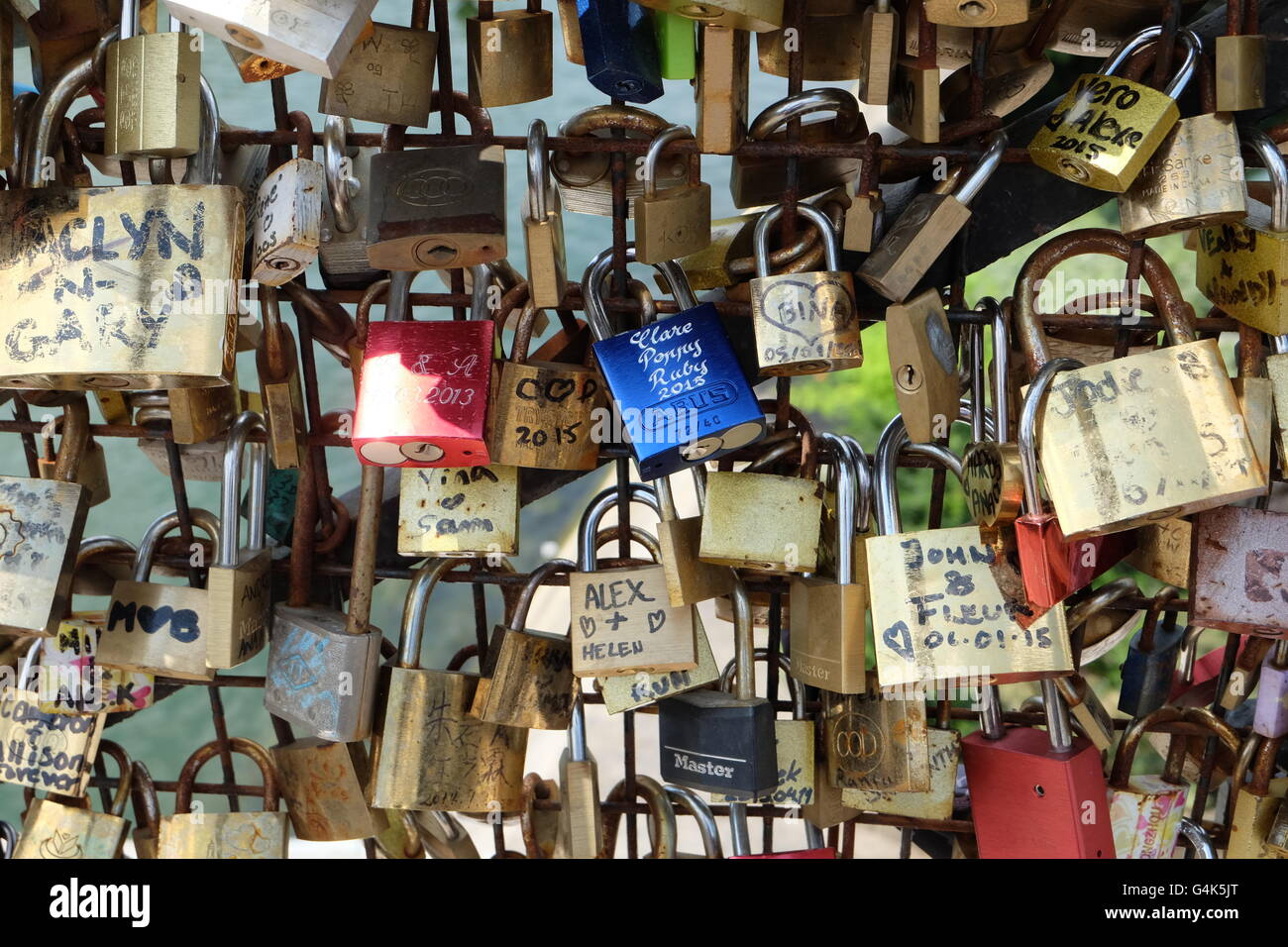 Schlösser der Liebe auf die Pont Neuf, Paris Stockfoto