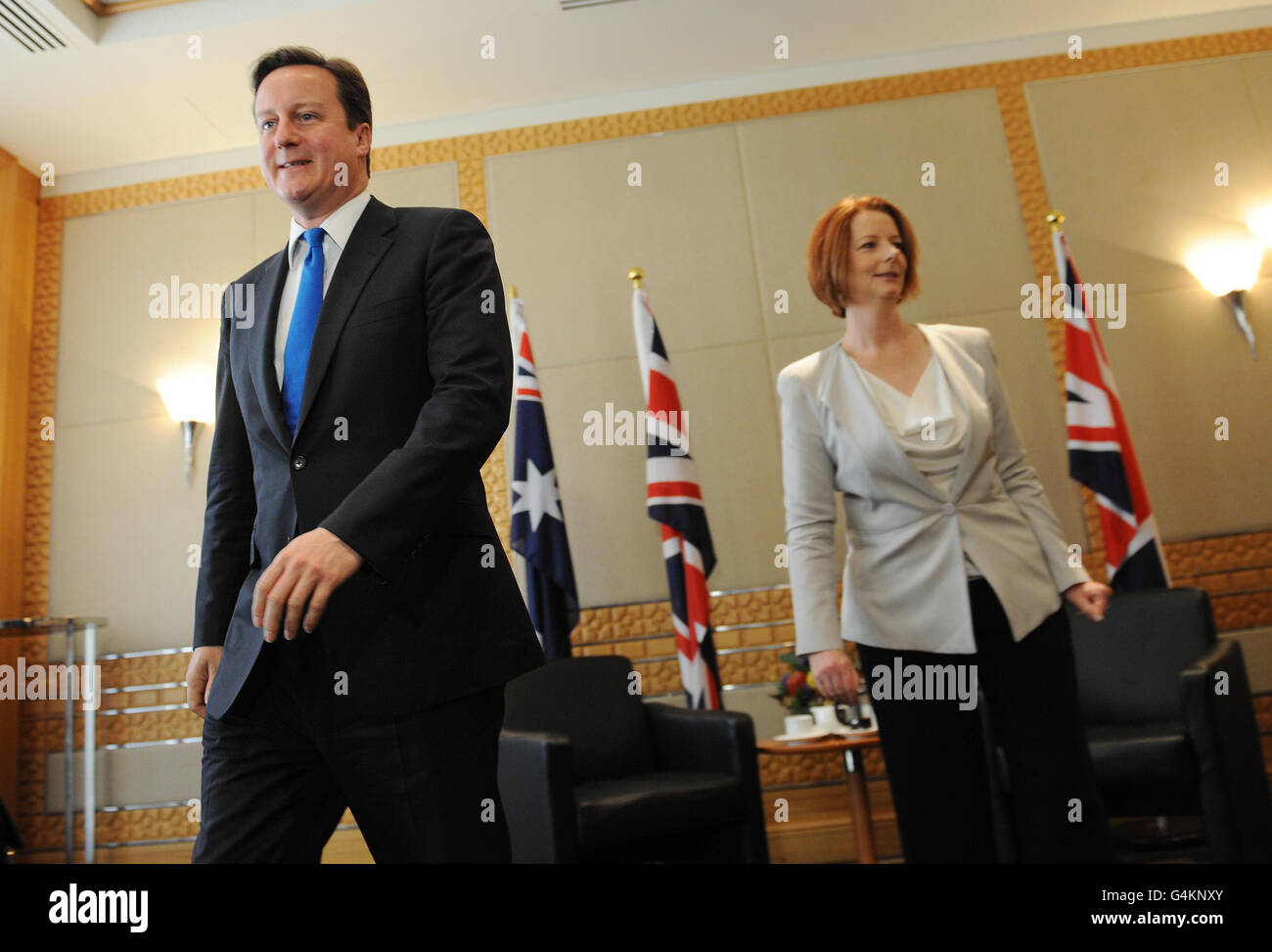 Premierminister David Cameron trifft sich heute im Rahmen des Commonwealth-Treffens der Regierungschefs in Perth, Westaustralien, mit der australischen Premierministerin Julia Gillard. Stockfoto