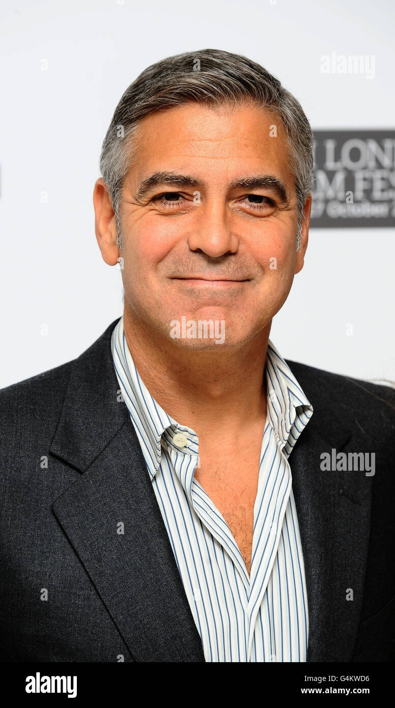 George Clooney bei der Premiere von The Descendants am Odeon Leicester Square, London, gezeigt im Rahmen des 55. BFI London Film Festival. Stockfoto