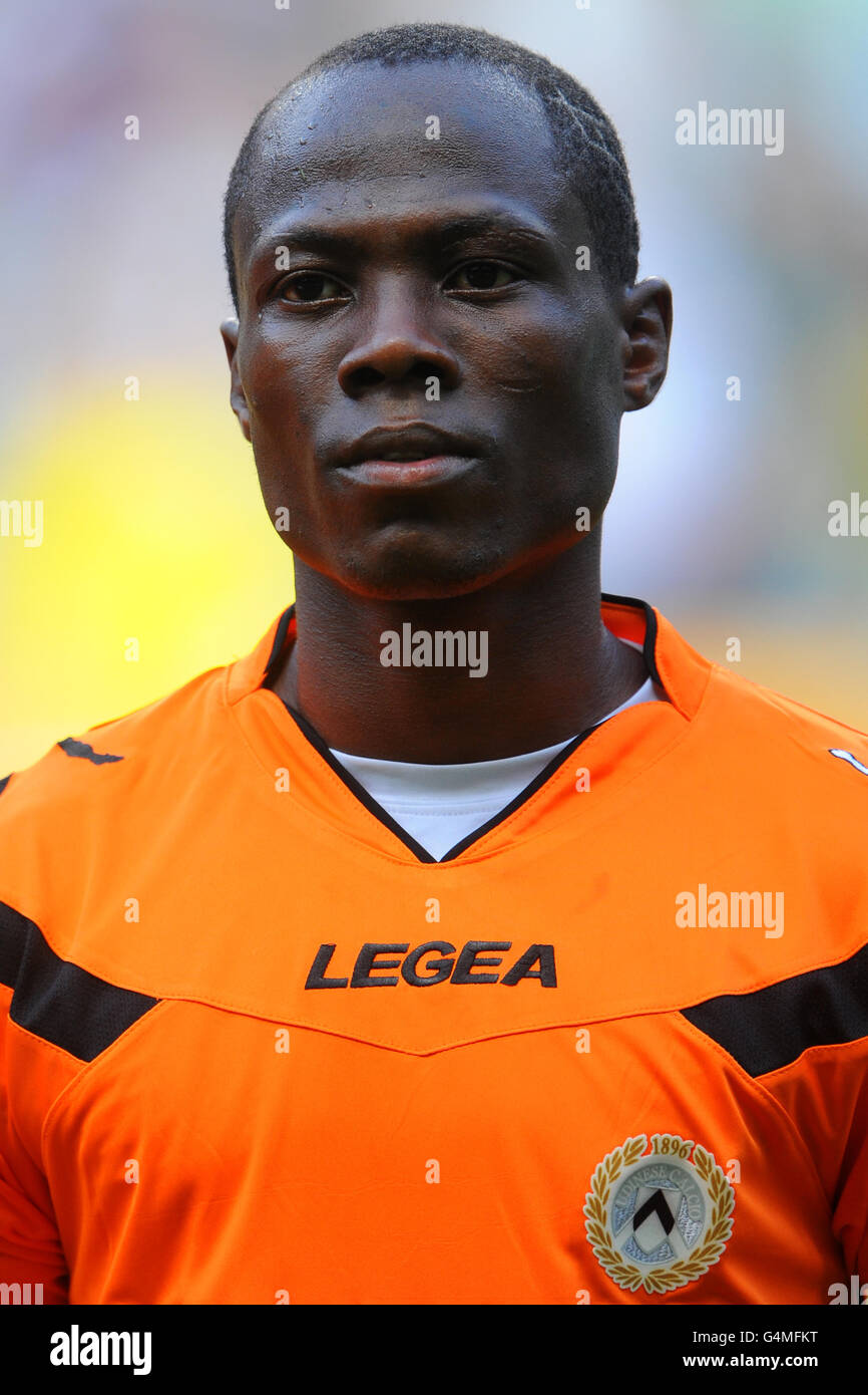 Fußball - UEFA Europa League - Gruppe I - Celtic V Udinese - Celtic Parkv. Emmanuel Badu Agyemang, Udinese Stockfoto