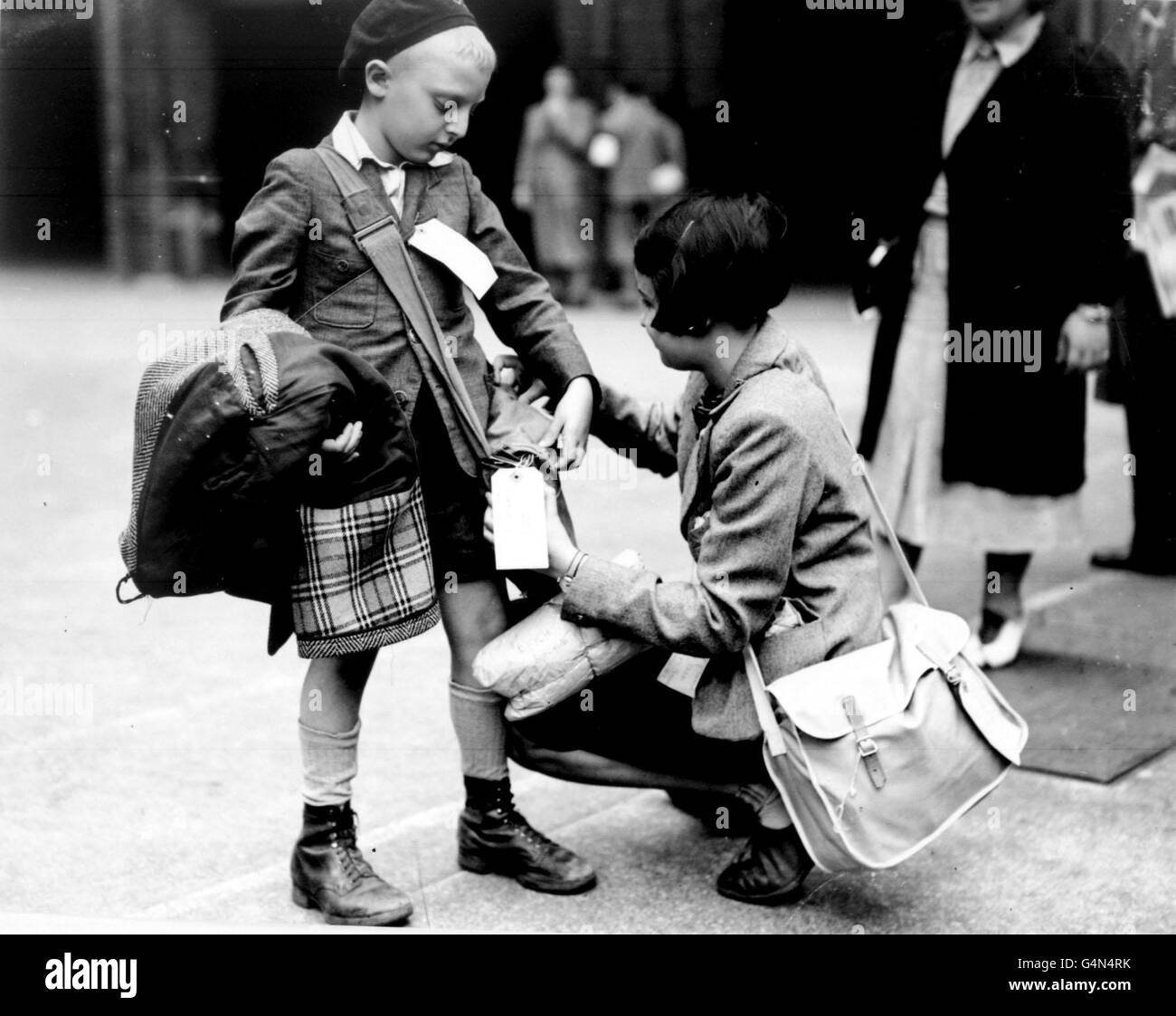 PA NEWS FOTO UM 1939: Polnische Flüchtlinge aus London während des Zweiten Weltkriegs. Stockfoto