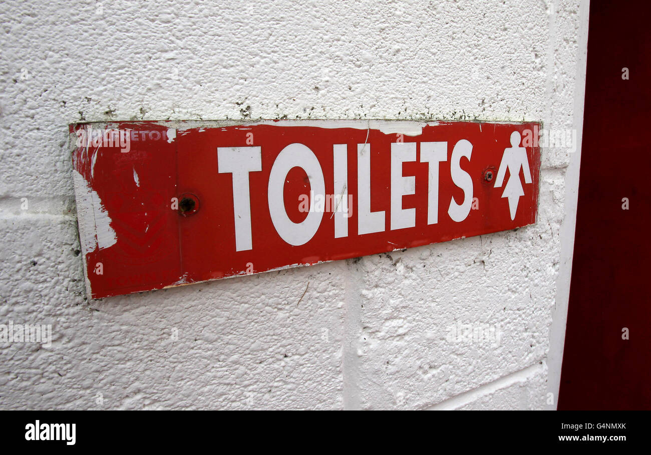 Fußball - FA Cup - erste Runde - Alfreton Town / Carlisle United - The Impact Arena. Allgemeine Ansicht eines Toilettenschildes für Damen Stockfoto