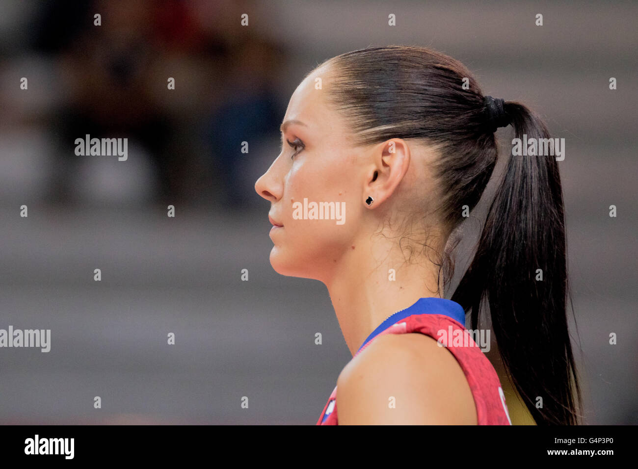 Bari, Italien. 18. Juni 2016. Nataliya Goncharova aus Russland während der FIVB World Grand Prix 2016 Pool F1 Gruppe 1 Frauen-match zwischen Thailand und Russland in PalaFlorio Sporthalle. Nicola Mastronardi/Alamy Live-Nachrichten Stockfoto