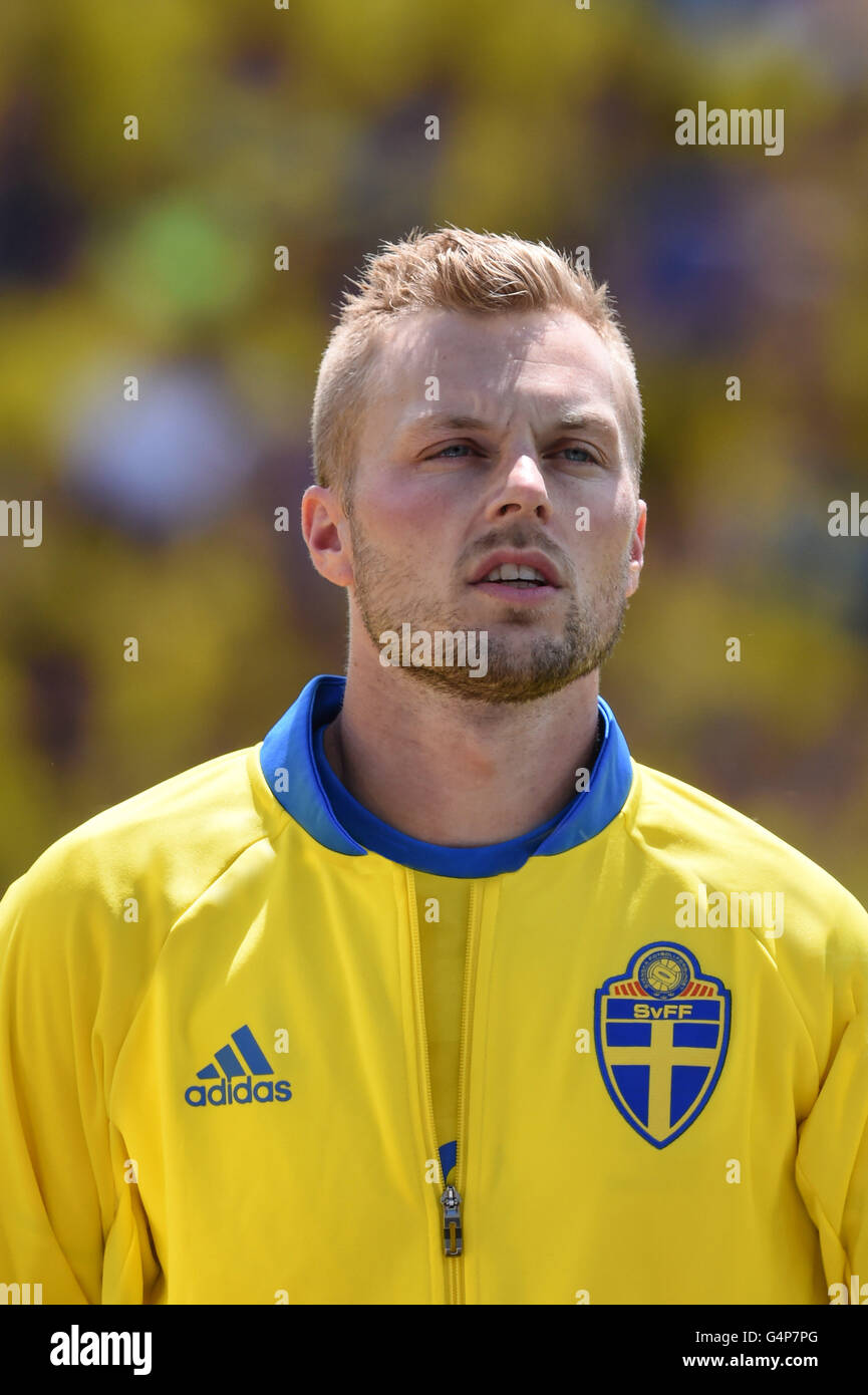 Sebastian Larsson Schweden 17 Juni 2016 Fussball Uefa Euro Frankreich 2016 Gruppenphase Md2 Gruppe E Match 19 Entsprechung Zwischen Italien 1 0 Schweden An Stade De Toulouse Toulouse Frankreich Foto Von Aicfoto Italy 0855