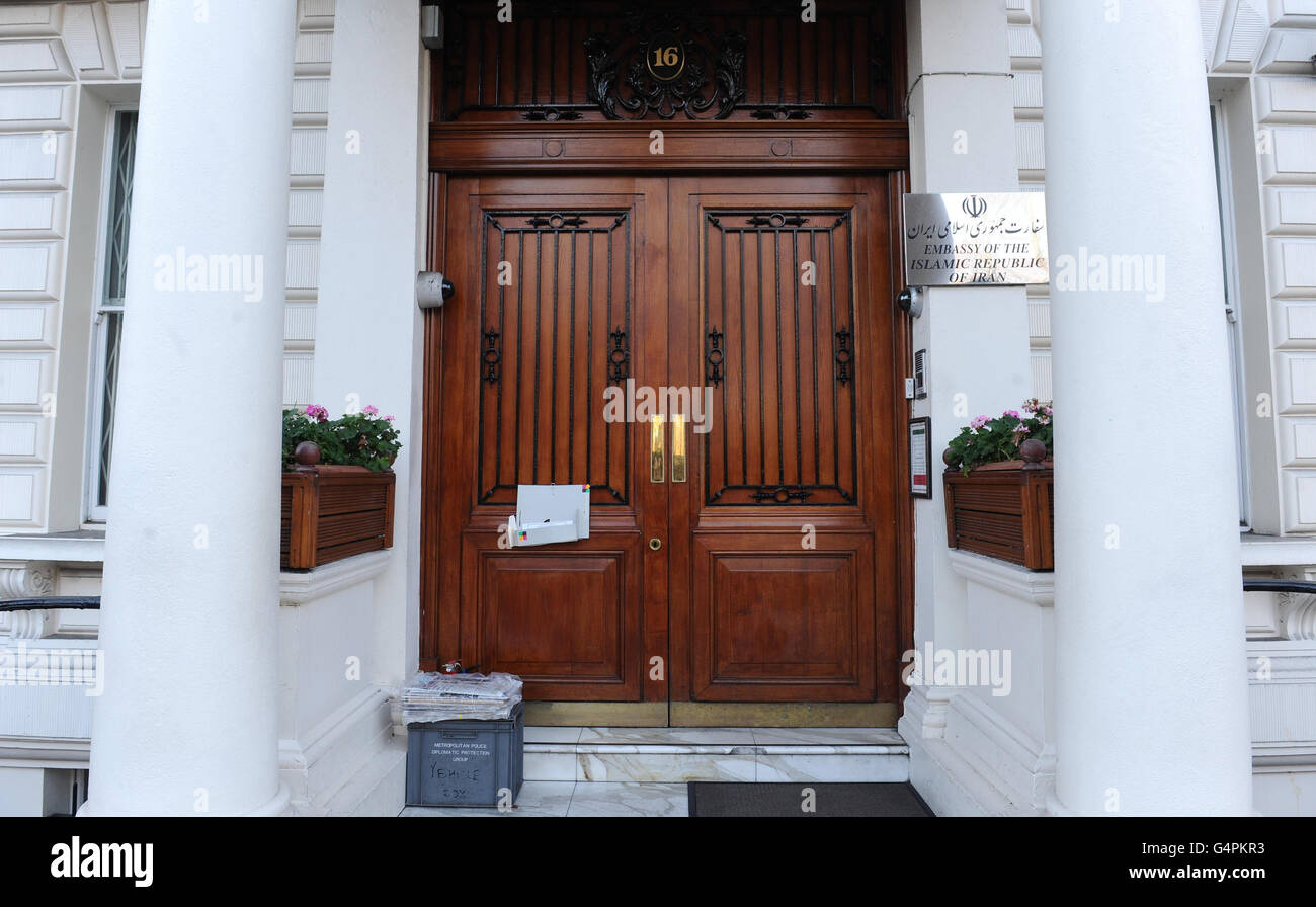 Eine allgemeine Ansicht der geschlossenen Botschaft des Iran in Knightsbridge, West London, da Diplomaten, die in der iranischen Botschaft in London arbeiten, bis heute Nachmittag das Vereinigte Königreich nach ihrer Ausweisung durch die Regierung verlassen müssen. Stockfoto