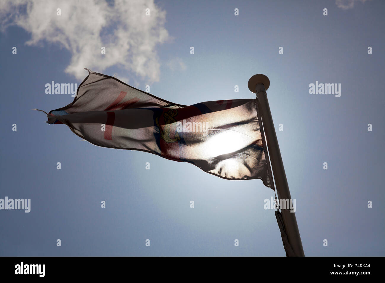 Königliche nationale Rettungsboot Institut Flagge gegen Himmel, England, Vereinigtes Königreich, Europa Stockfoto