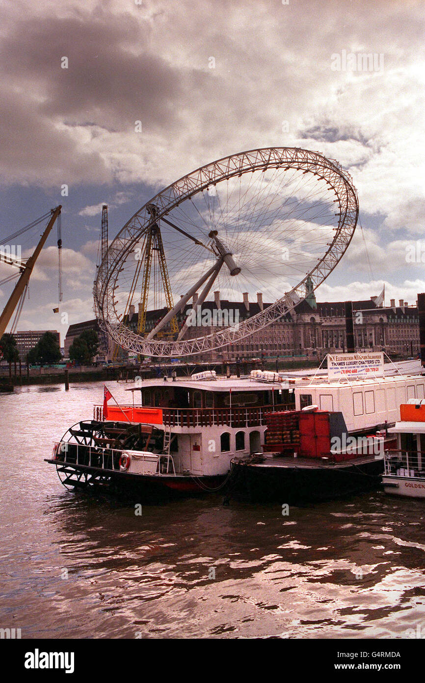 MILLENNIUM Abschleppbrille/Sonne 2 Stockfoto